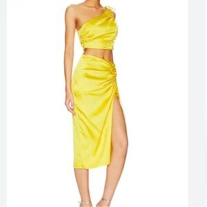 Revolve Superdown kristy ruched satin skirt set gorgeous Yellow XS new with tags